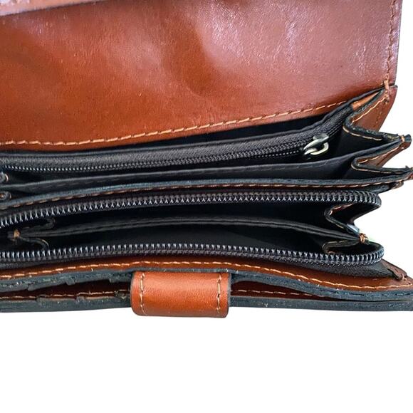 Patricia Nash NWOTS Canetti Florence Brown Leather Trifold Wallet - Picture 6 of 7